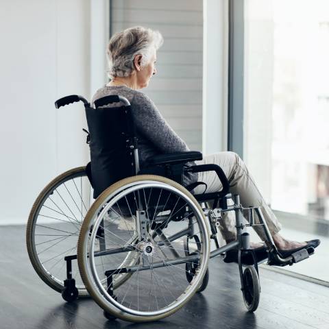 Comment meurt-on de la maladie à corps de Lewy: comprendre l'évolution et la fin de vie